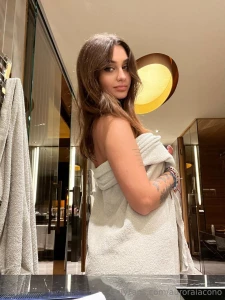 Dickrate in chat sono online e ho voglia di valutare un p di pacchi ma part 1