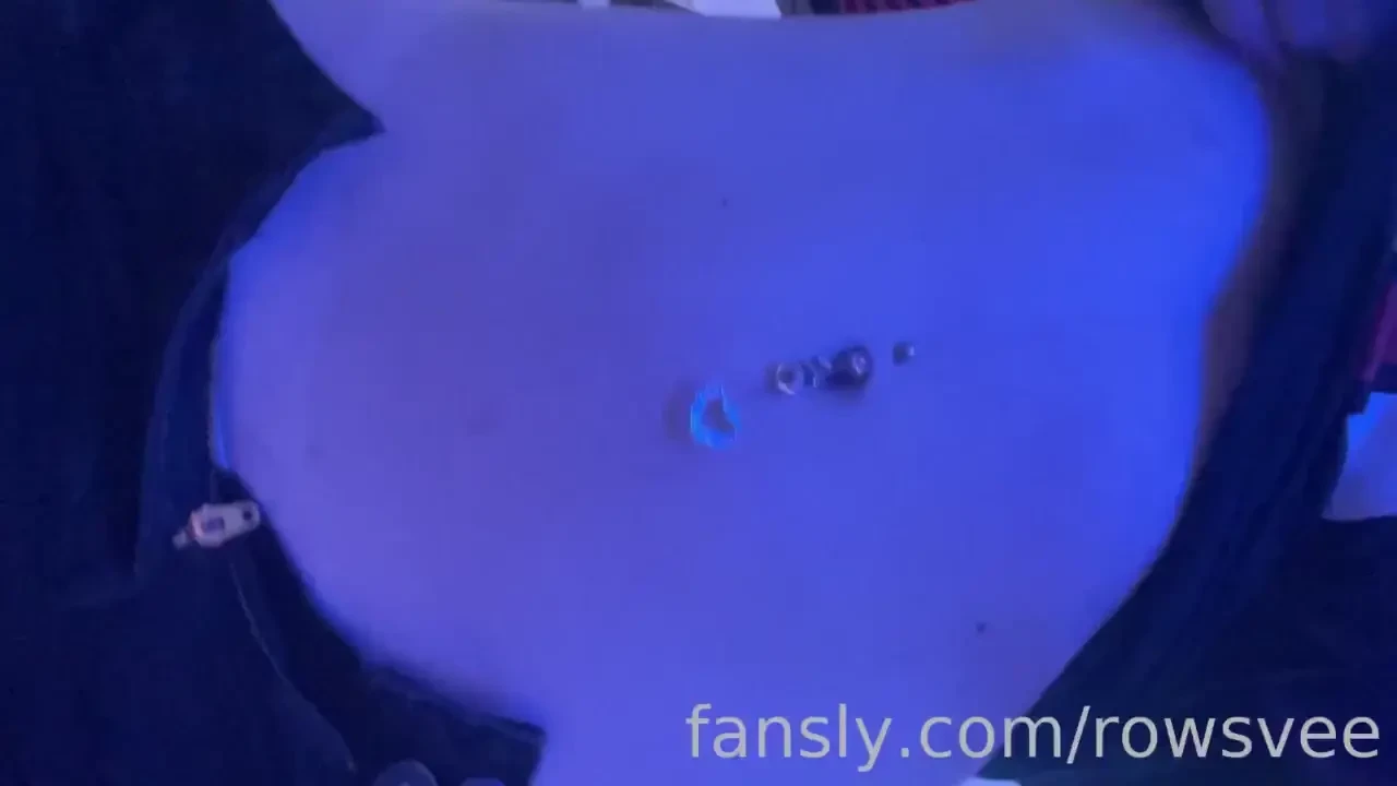 Hi boo i decided to try on a scene girl style just for you gt lt i m 