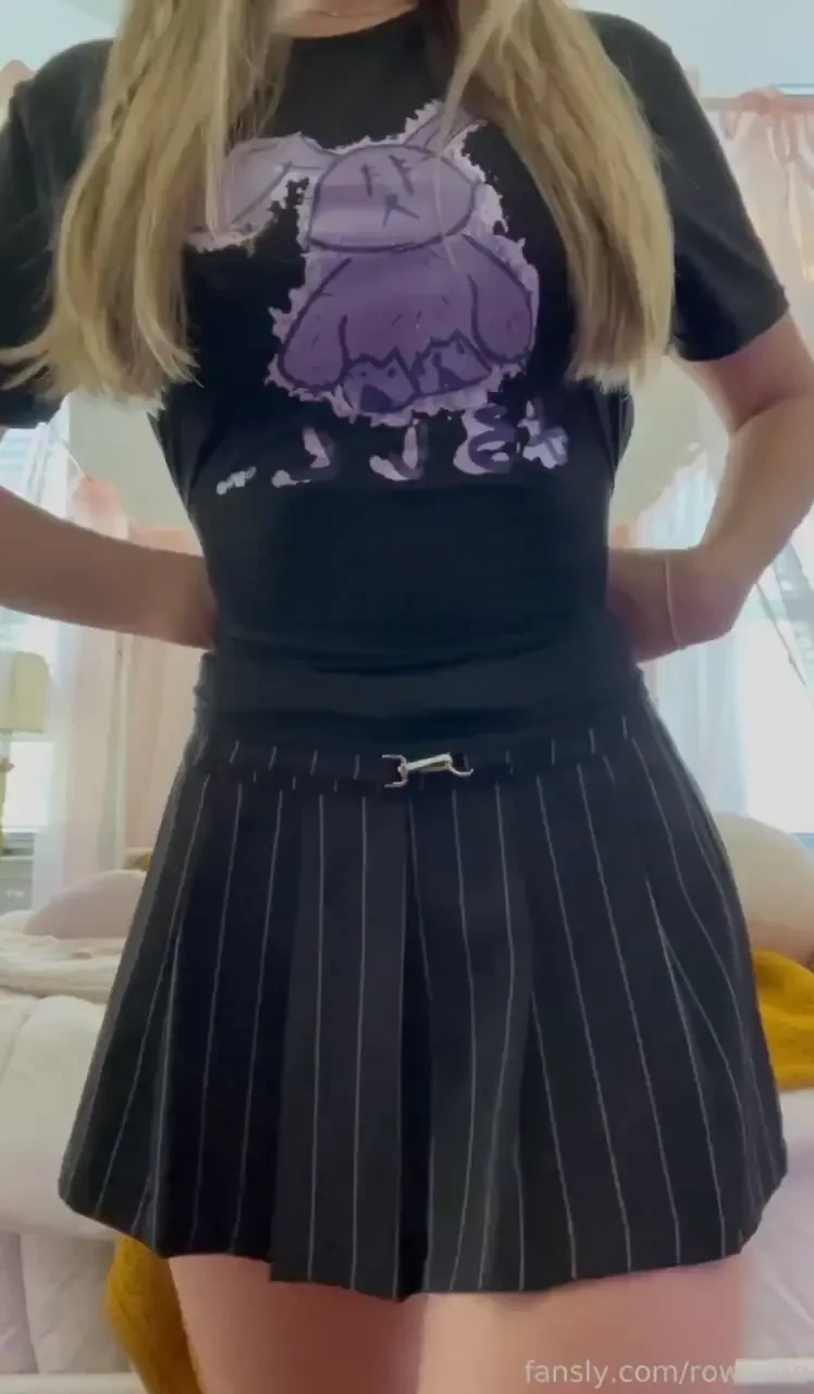 2 posts in one day o o i felt cute in my lil shopping outfit 3 