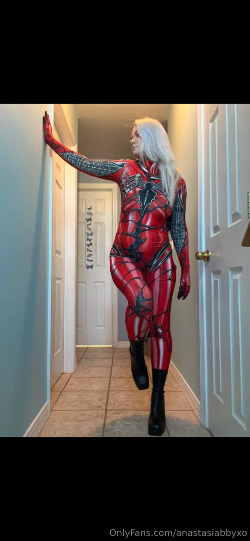 Kiss kiss dms are open part 1 