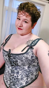 Should i do a lingerie try-on haul soon
