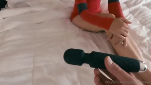 Helping stepmom with her vibrator extended cut i just couldn t figure