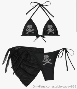 Trying to chose a swimsuit for this summer which one do you think part 1