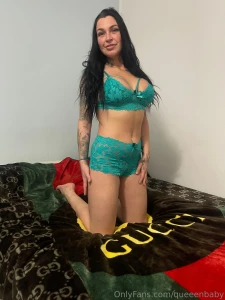 Pour plus de contenus ecrit moi en priv et je peux t offrir du