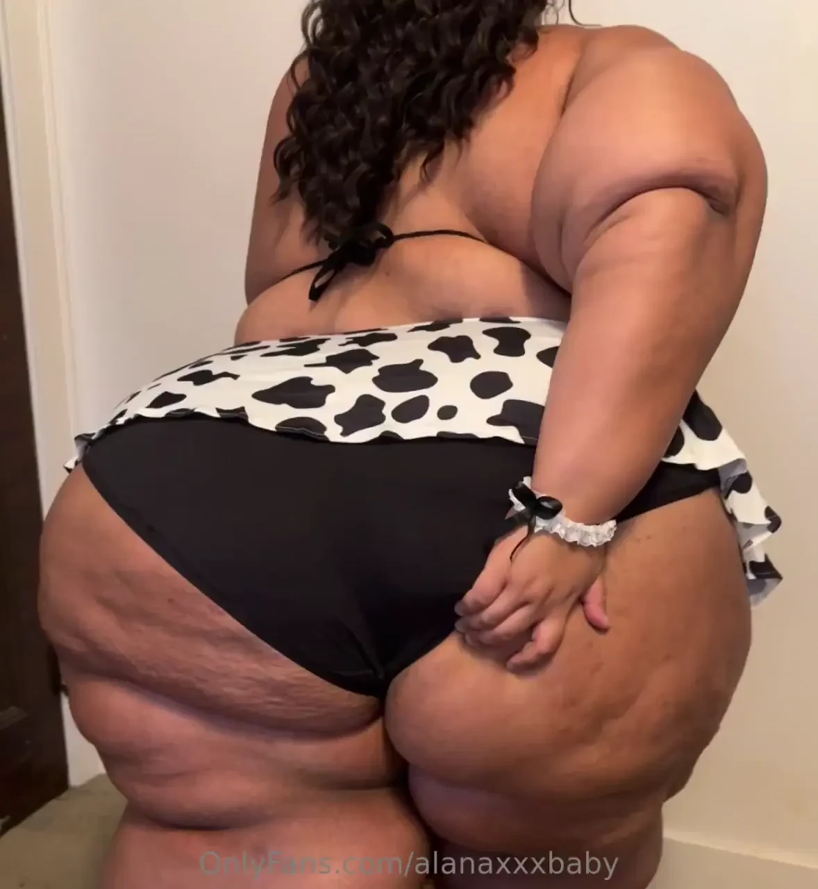 Cutest lil cow in the whole wide world mood part 3 