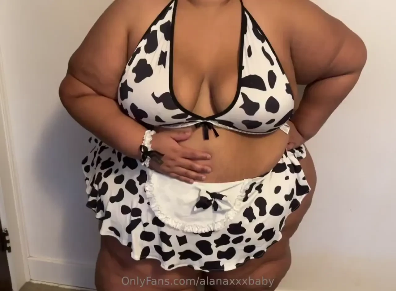 Cutest lil cow in the whole wide world mood 