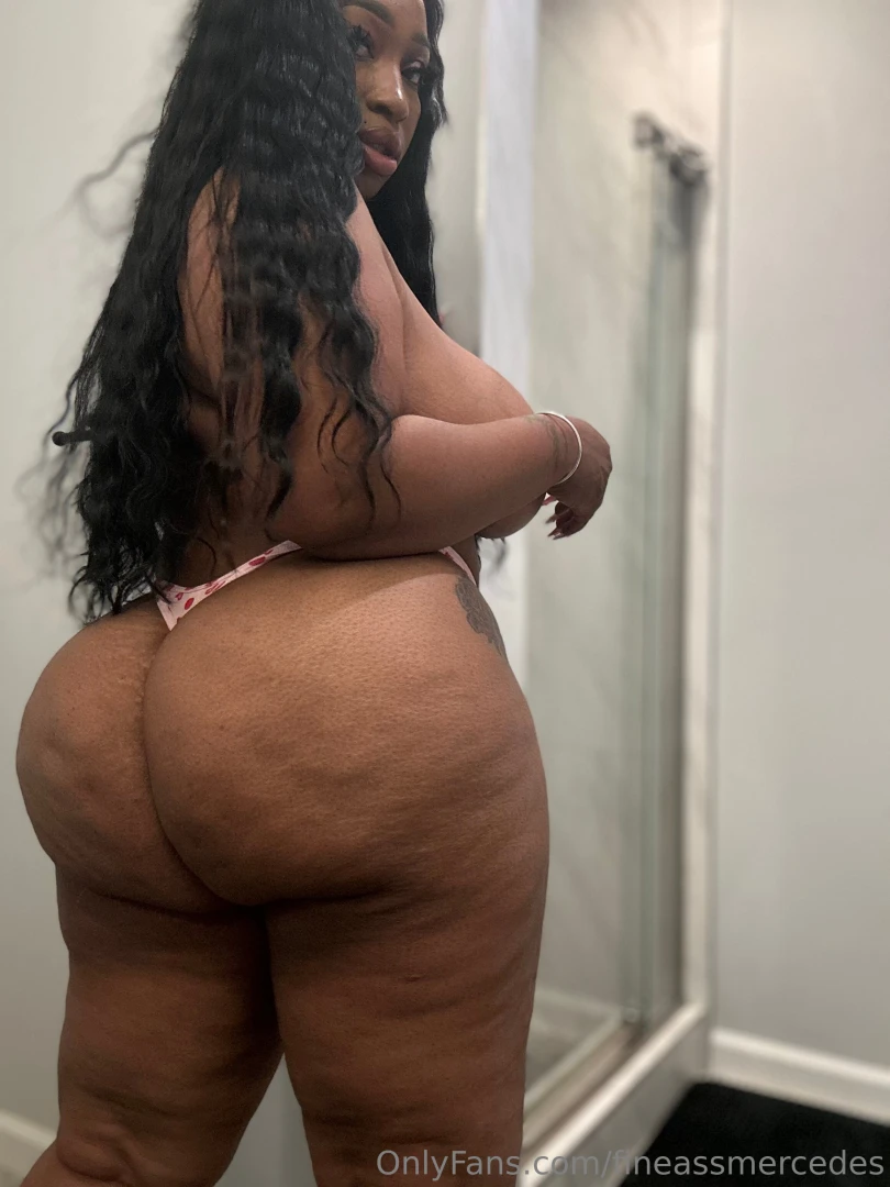 Good morning can i help you bust that morning nut 