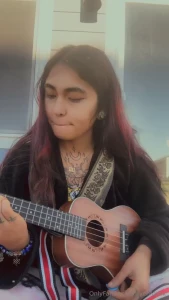 Life update i play ukeweewee now can you guess what song i m playing