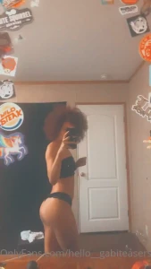 I have foot fetish content available part 1