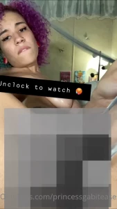 3 videos amp 4 nudes tip 10 to see them all