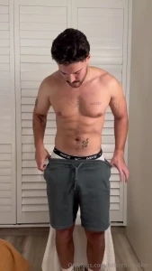 Welcome to the hottest milking session of my life so far ryanessex is