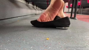 Shoe play on the bus check dm for full clip