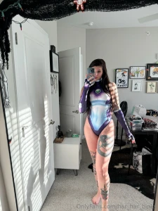 Koriand r princess of tamaran reporting for duty check your dm s for