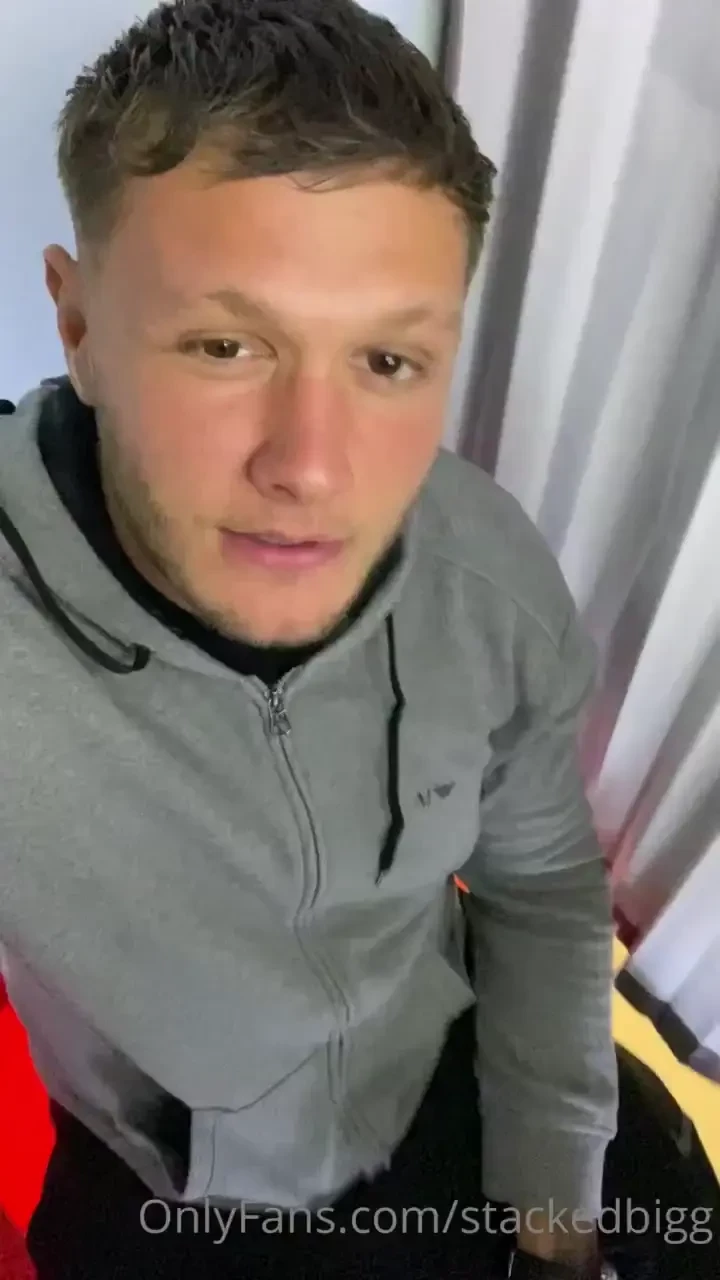 I think i just get fucking horny everywhere i go 