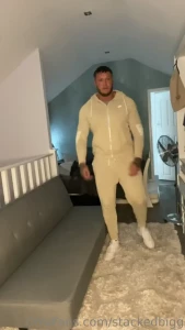 Can t upload the full video at once so doing it half at a time daddy