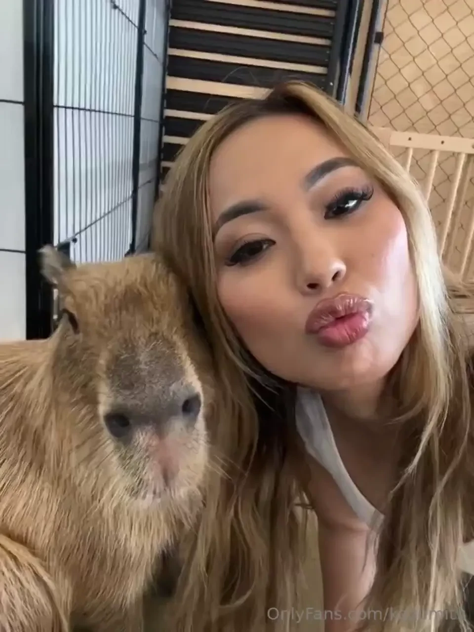 Do you think we re both cute 