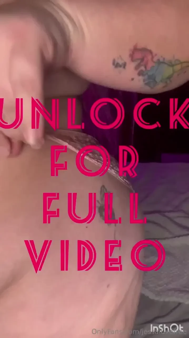 I woke up so horny this morning watch me play with my juicy tits suck 