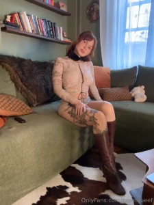 Come take a seat i don t bite