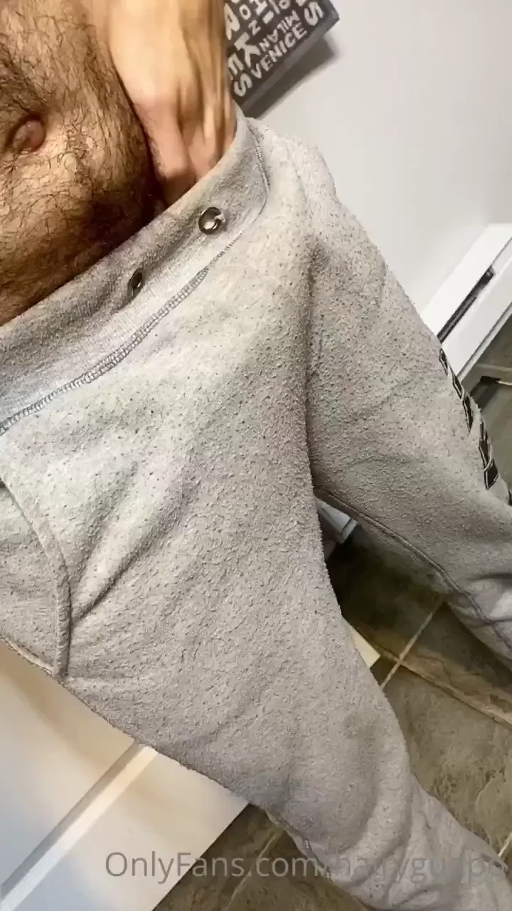 Getting a bit crunchy in my sweet pants 