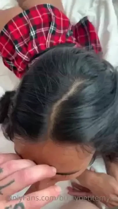 This is a throwback video from last july omg my ass has grown so much 