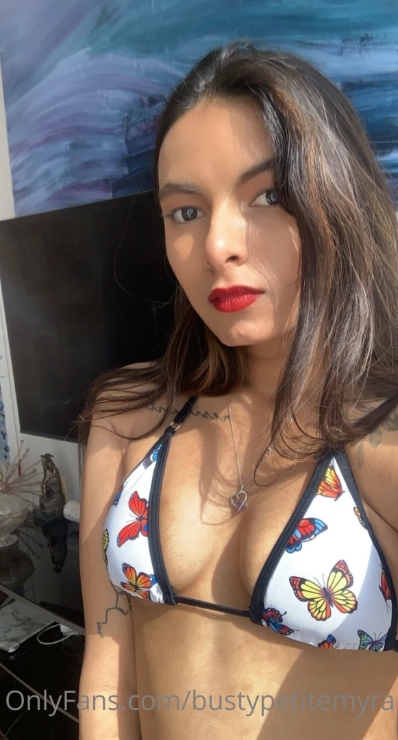 My cock sucking red lips oh amp sunny tits 