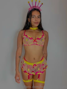 I got gifted this set amp look how cute it is it came just in time for