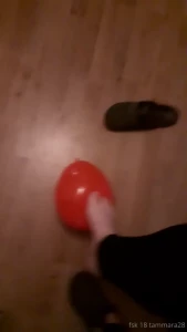 Immer auf die kleinen luftballons