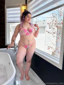 Filling up the bath and thinking about all the things we could do in