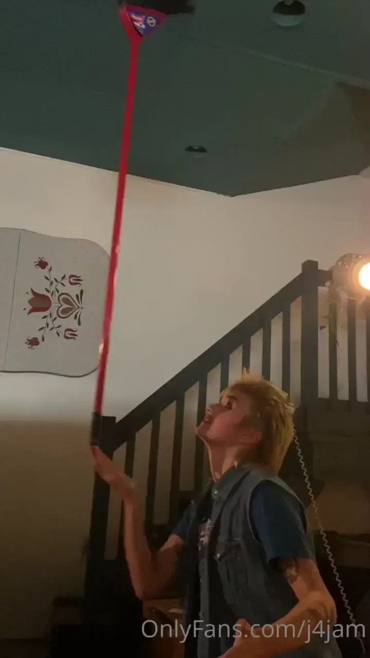 Im serving u denim off the go kart track bowie living my king dreams 