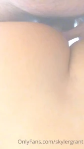 Cutefeetgay loves popping that cock in my hole