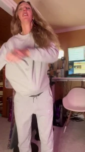 Watch as i go from hobo chic to ho ho hoe in a matter of minutes cozy