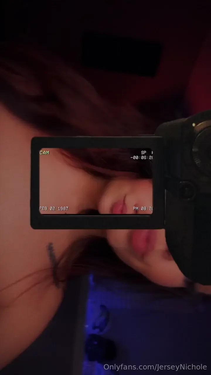 Hi babes my apologies b2s is kicking my arse atm - i don t anticipate 