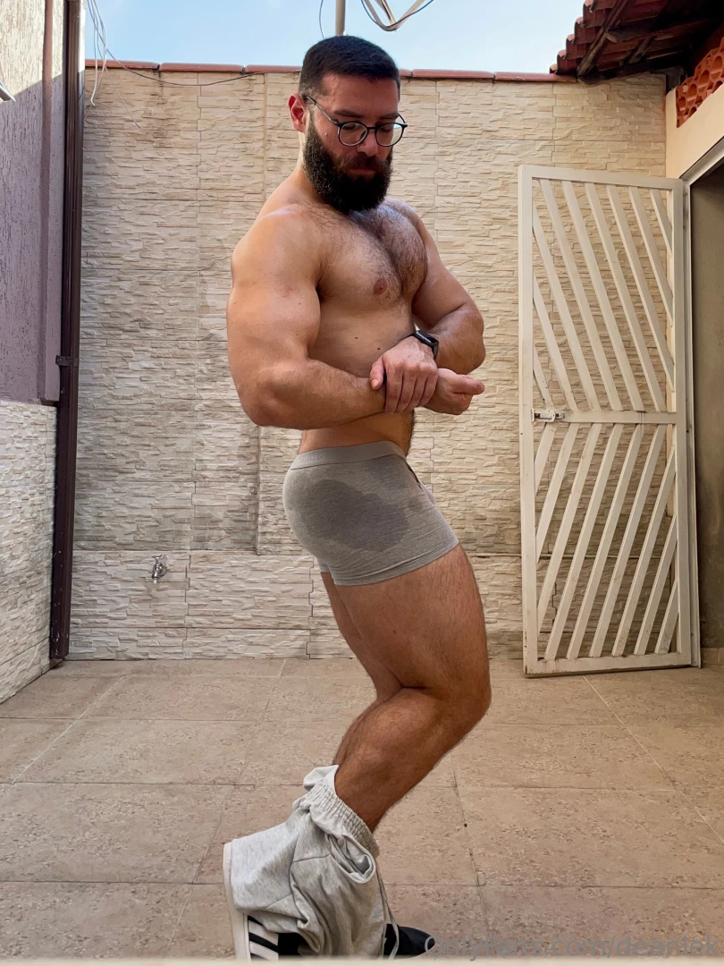 Some posing after calves back biceps forearms and i thought i only got part 4 