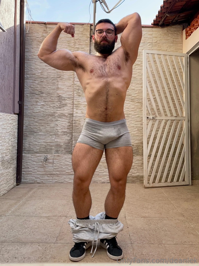 Some posing after calves back biceps forearms and i thought i only got part 2 