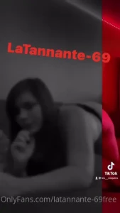 Get a look on your private message i send you a vip video regarde tes