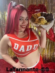 Coucou ce soir j encourage le super bowl veux tu que je sois ta cheers