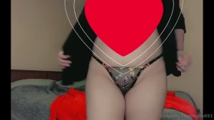 I love showing you all of me and i need someone who knows how to touch