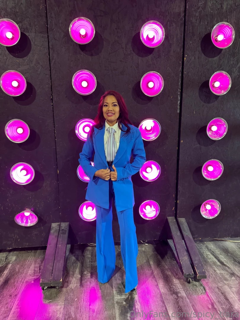 Do you like me in this look part 4 