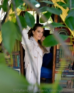 Reading is fucking sexy