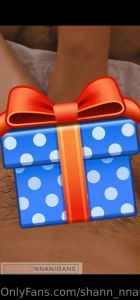 I love when he puts his whole hand inside me and makes me squirt over