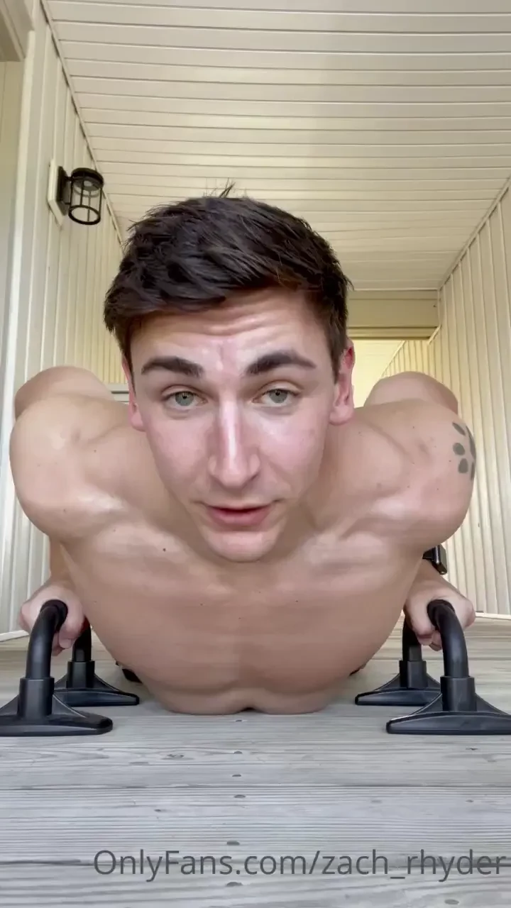 100 straight push ups challenge day 2 review not my cutest shoulda had 