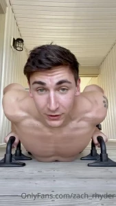 100 straight push ups challenge day 2 review not my cutest shoulda had