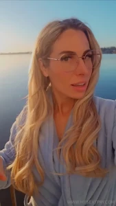 Version non censur e gratuite sur mon vip clique ici pour tout voir