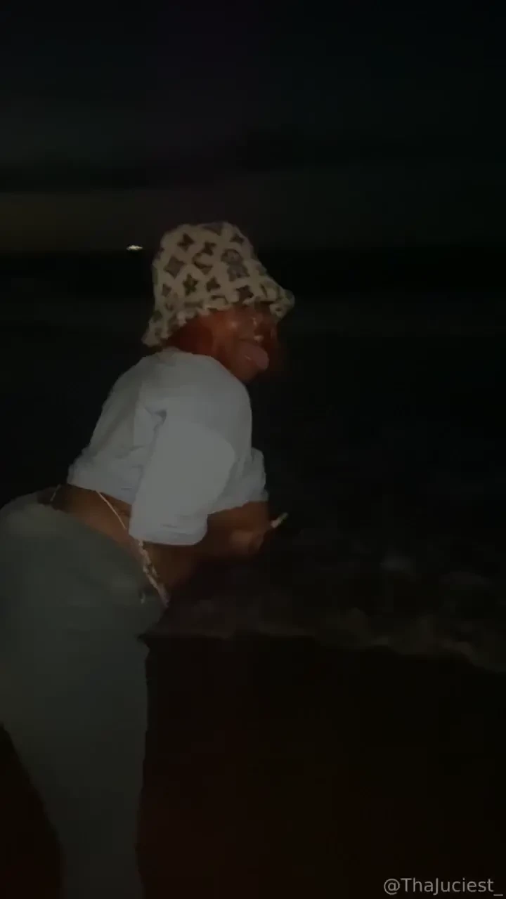 Fun fact it was other peoplee at the beach watching 