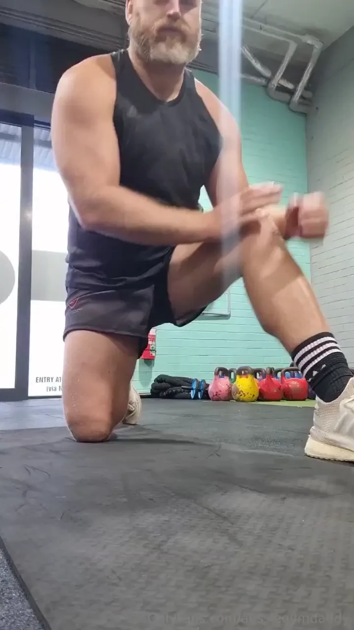 I know some of you boys love these stretching vids so here s another 