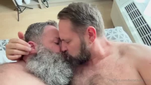 Enjoy the preview of seattle_dad and i fuckn around