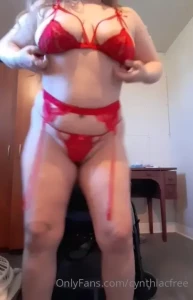 You like my red kit its a gift from my fan you can always buy me a