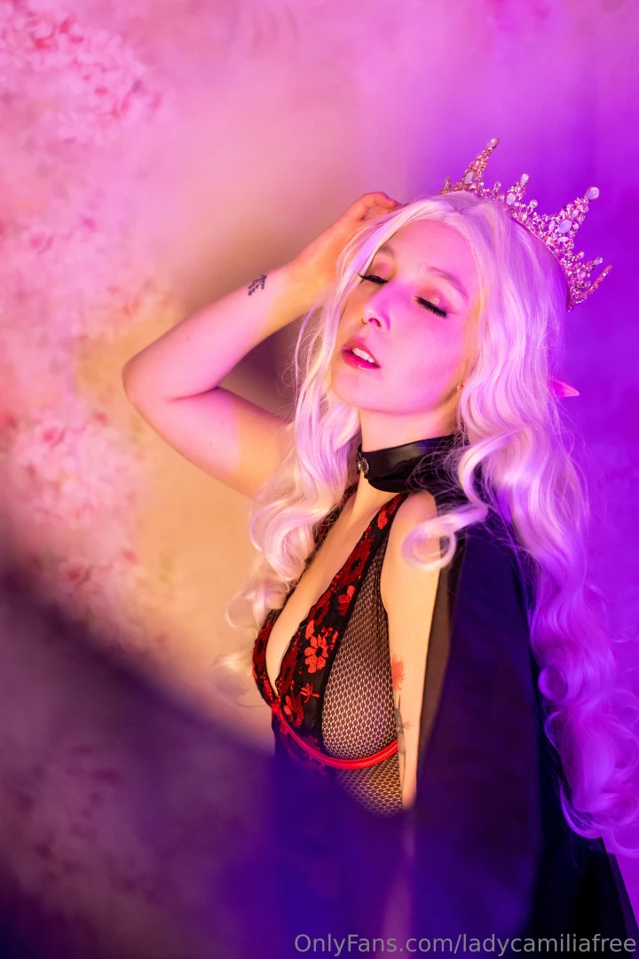 Ahh i can t wait to do more fun aesthetic photoshoots any elf 