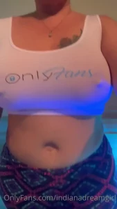 No one gets tired of watching tits bounce on the treadmill am i wrong