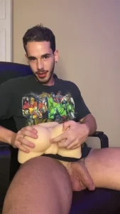 Send me a message if you wanna watch me wreck this doll hole